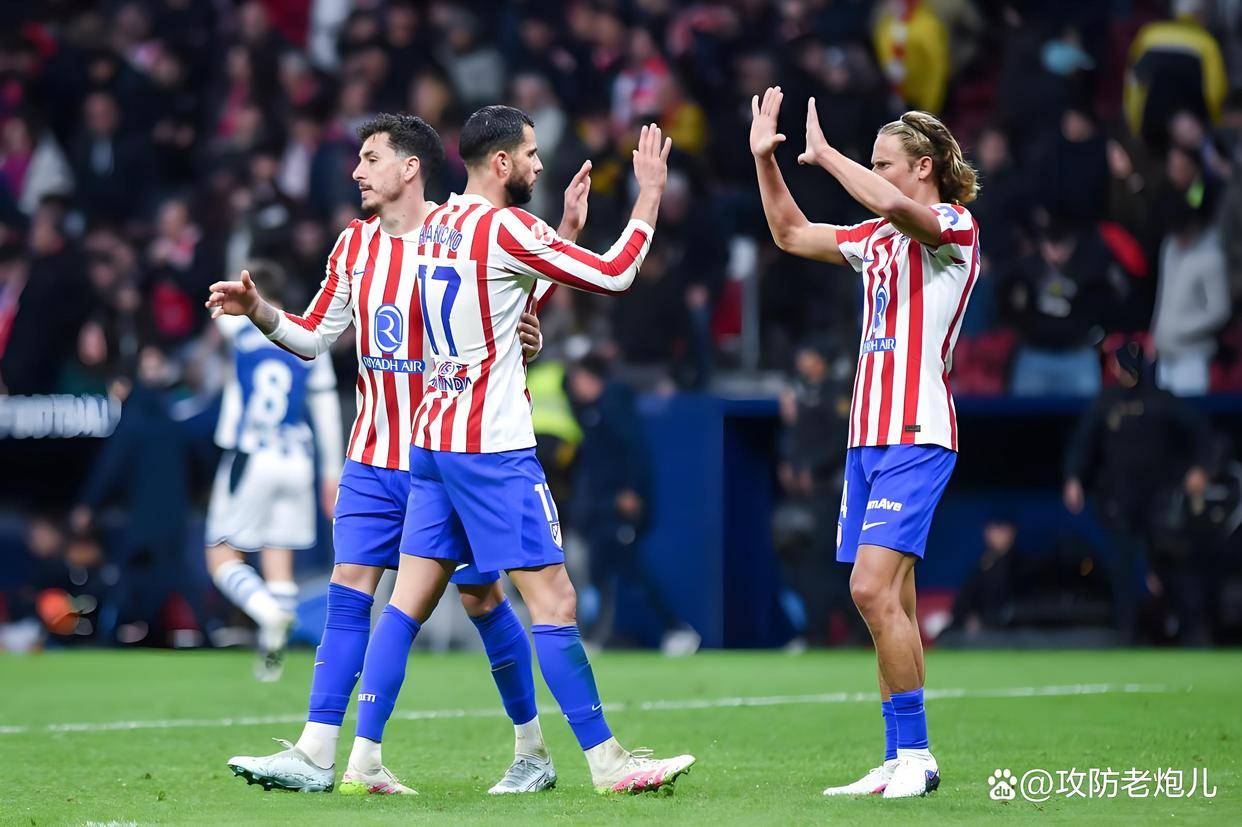 大冷门出炉！马竞5-6憾负皇社无缘国王杯冠军，小蜘蛛近两年一冠难求，皇马巴萨迎来绝佳局势